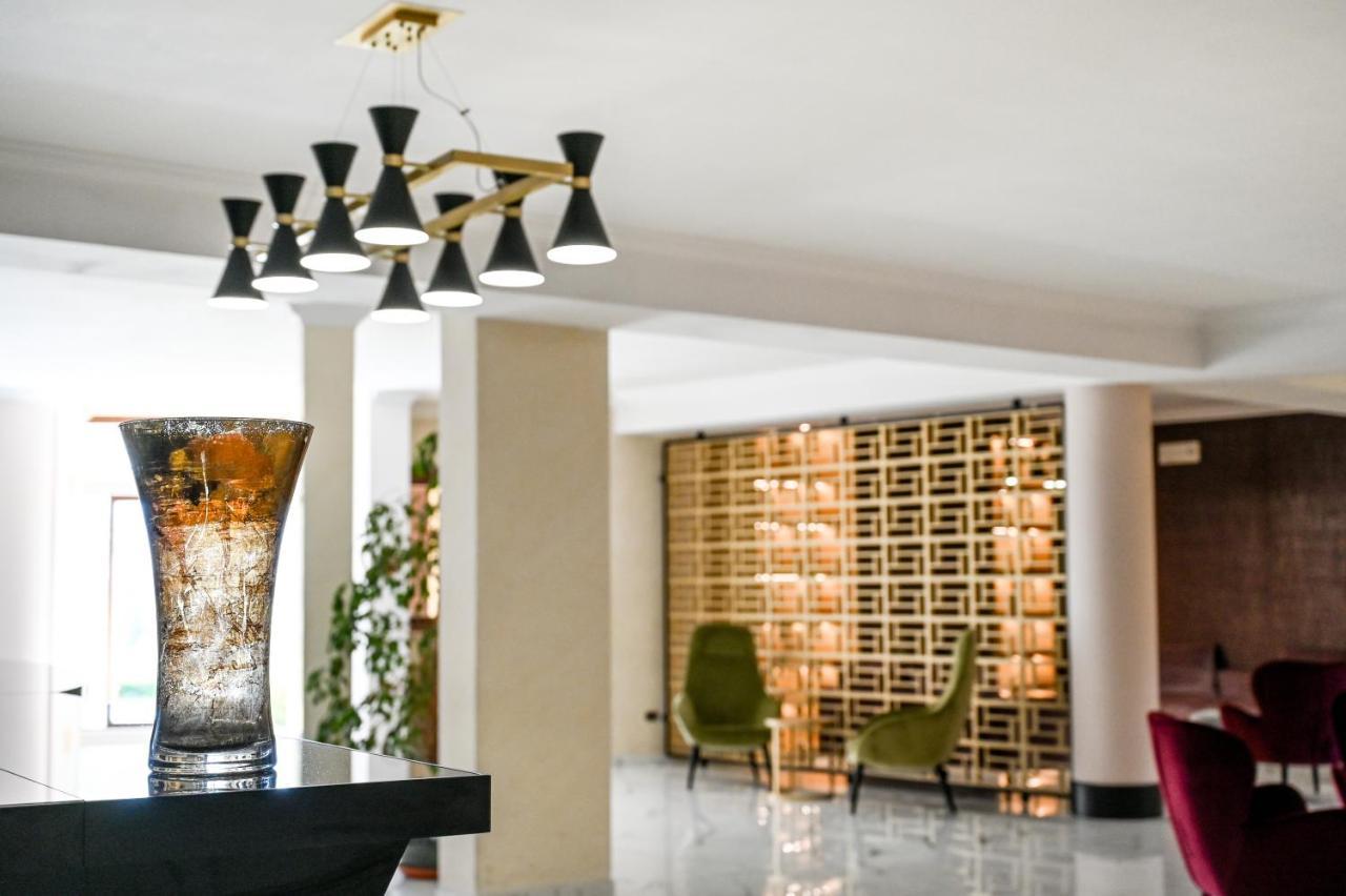 Roma Domus Hotel Ponzano Romano Luaran gambar