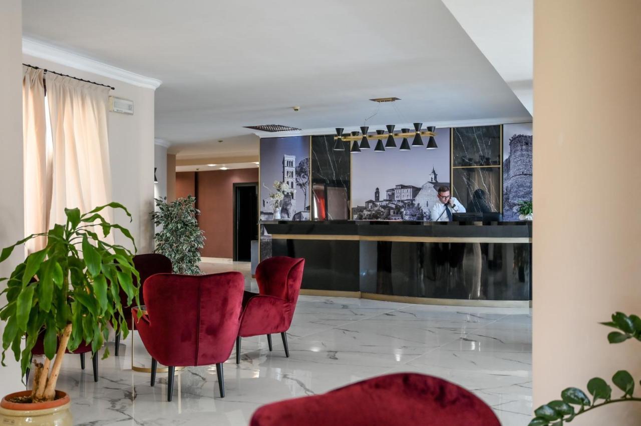 Roma Domus Hotel Ponzano Romano Luaran gambar
