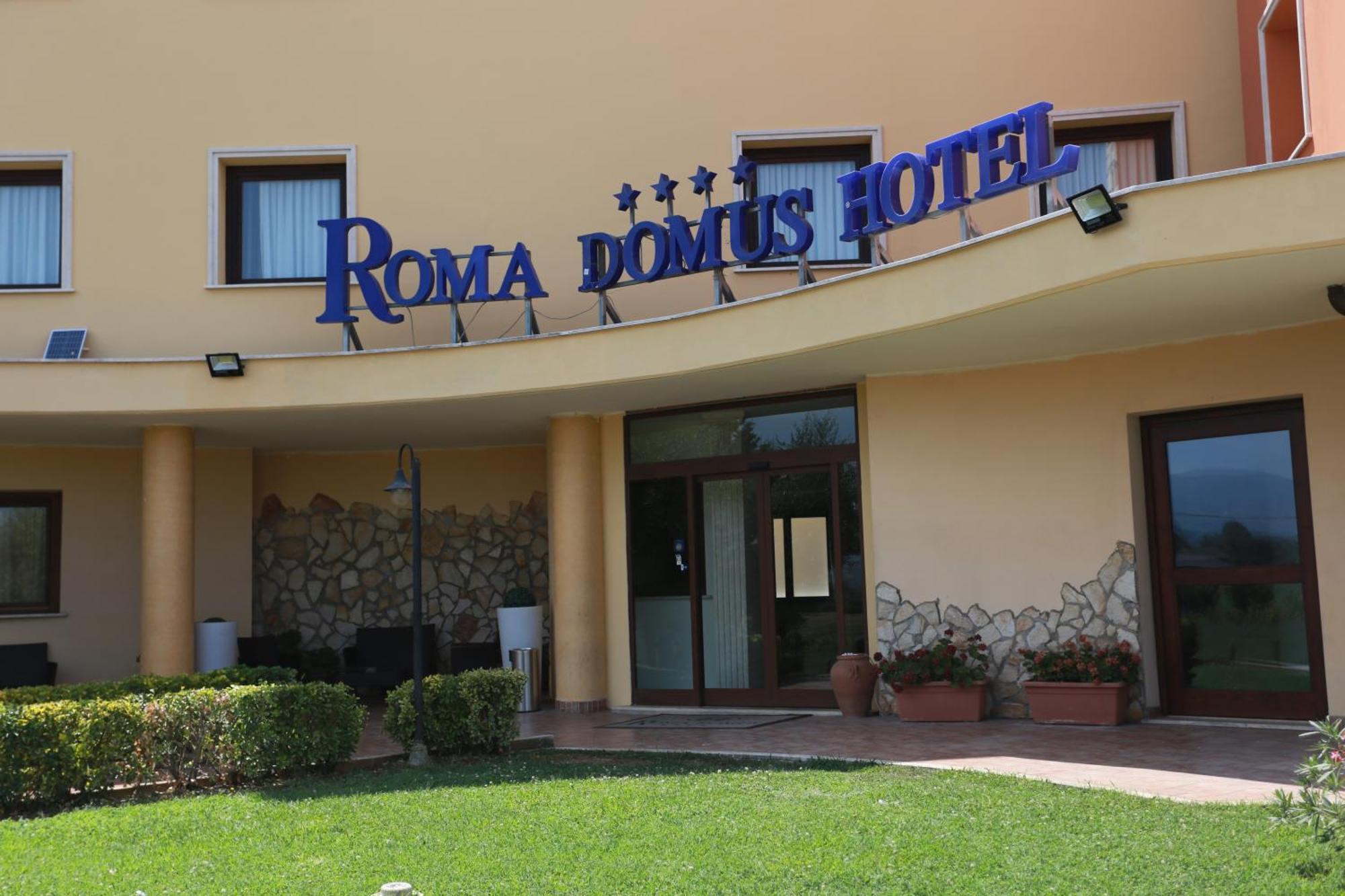 Roma Domus Hotel Ponzano Romano Luaran gambar